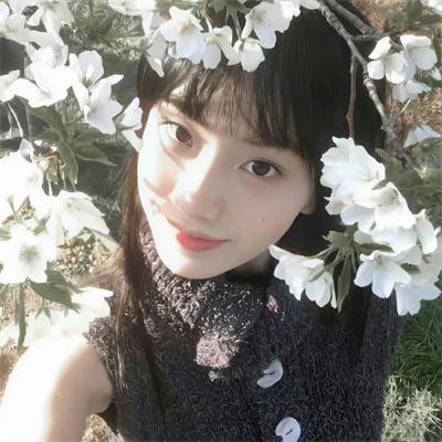 男人与婴儿